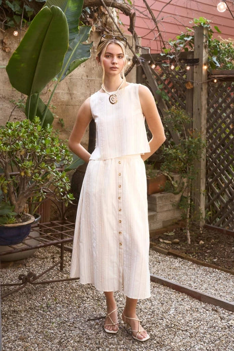 The Sierra Button Tank
