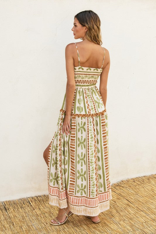 The Bahama Maxi