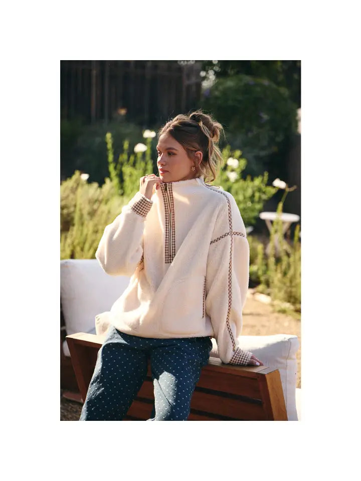 The Cozy Cabin Sherpa