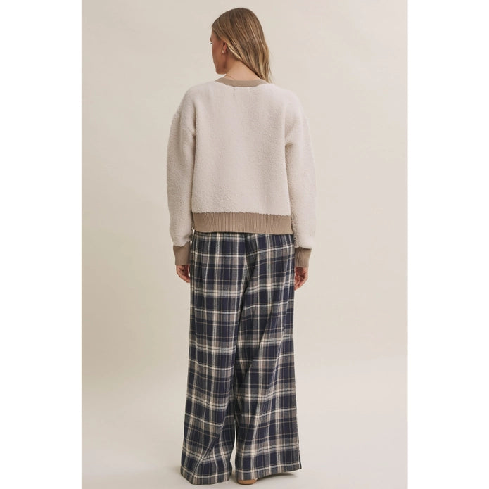 The Cozy Contrast Knit - Warm Beige